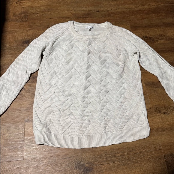 White Knit Sweater - Picture 2 of 7
